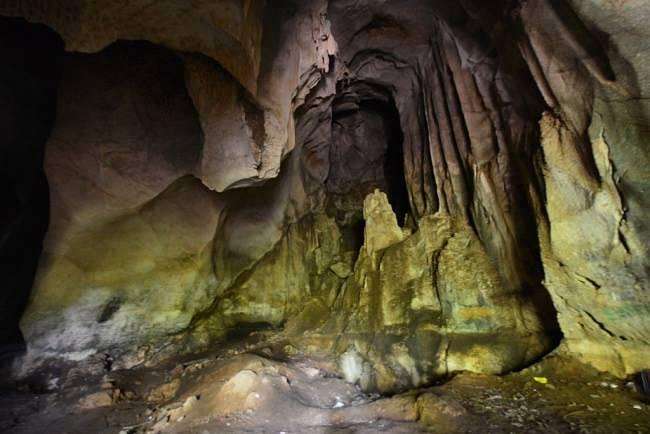  Bat-ongan Cave