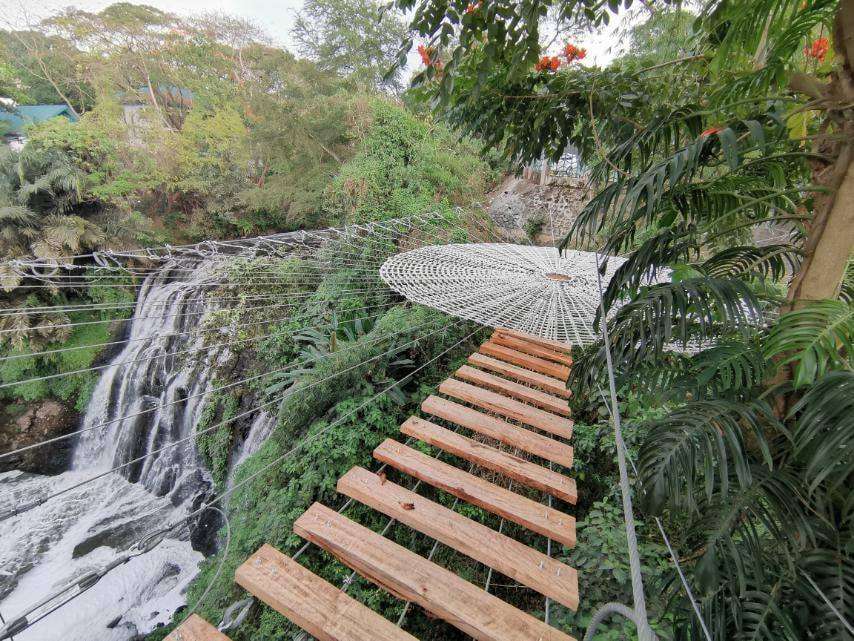 Hinulugang Taktak in Antipolo