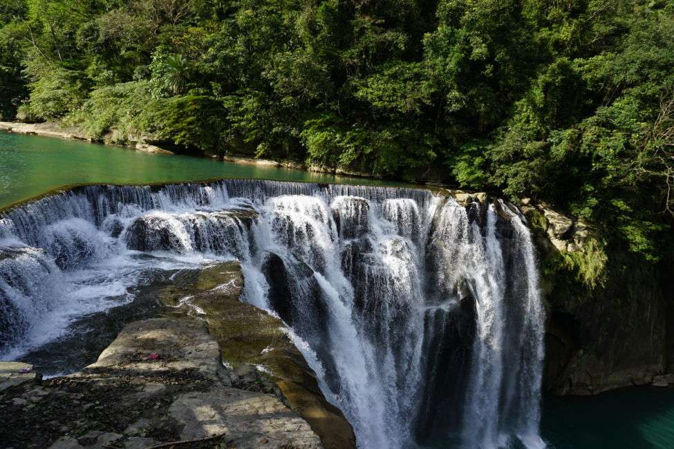 Shifen Waterfall