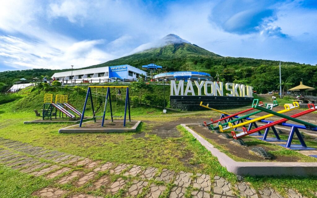 Mayon Skyline View